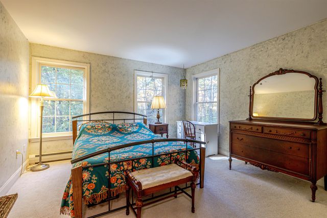 386 Gage Hill Road, Hopkinton, NH 03229
