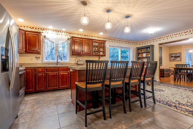 386 Gage Hill Road, Hopkinton, NH 03229