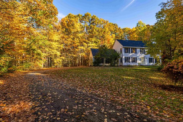 386 Gage Hill Road, Hopkinton, NH 03229