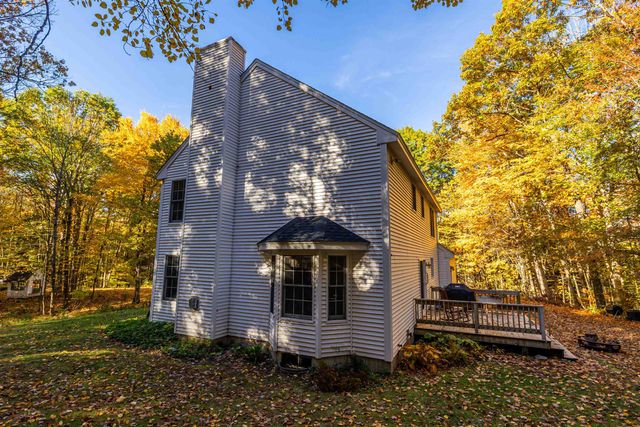 386 Gage Hill Road, Hopkinton, NH 03229