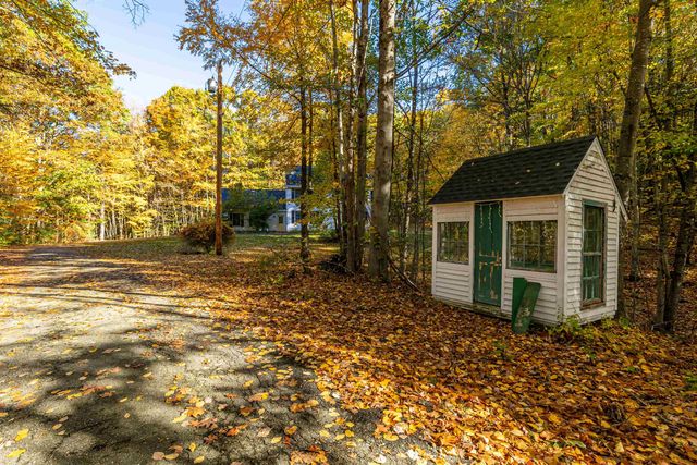 386 Gage Hill Road, Hopkinton, NH 03229