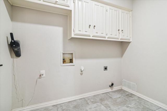 16801 Brushfield Drive, Dallas, TX 75248