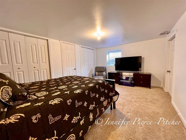 7439 Eastlane Avenue, Jenison, MI 49428