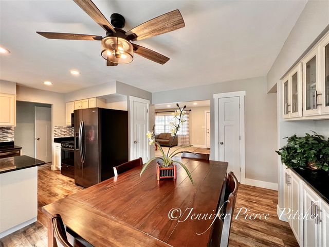 7439 Eastlane Avenue, Jenison, MI 49428