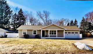 7439 Eastlane Avenue, Jenison, MI 49428