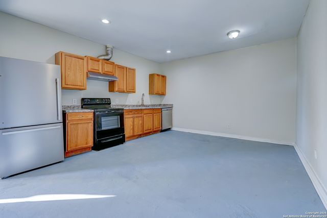 1114 S San Marcos, San Antonio, TX 78207