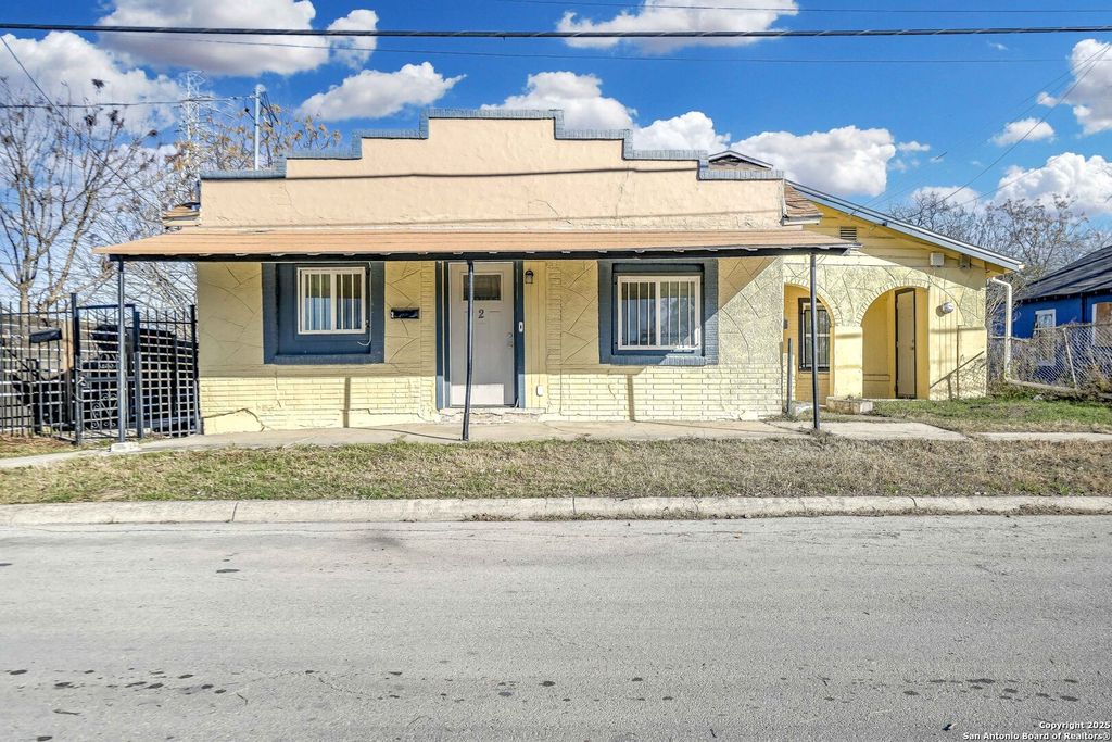 1114 S San Marcos, San Antonio, TX 78207