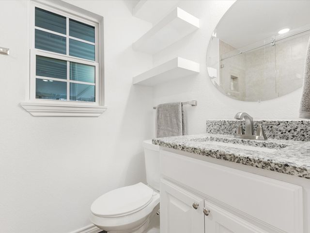 916 Kelley Drive, Everman, TX 76140