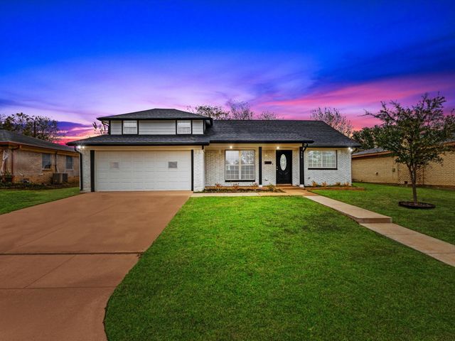 916 Kelley Drive, Everman, TX 76140