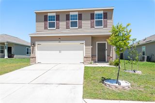 204 Peony LN, Jarrell, TX 76537