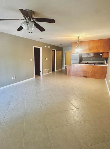 818 Roy Street, A, Fort Walton Beach, FL 32547