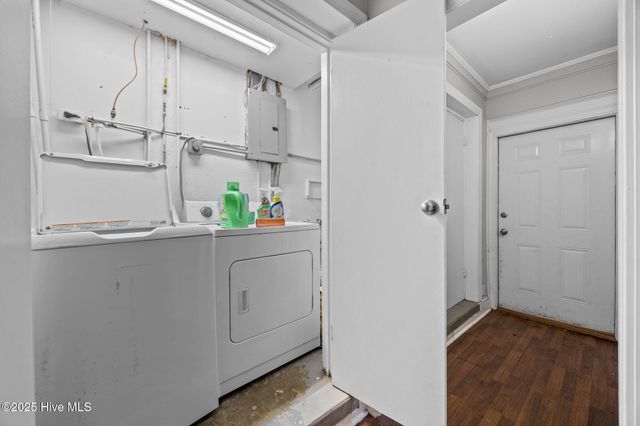 800 Willow Street, Greenville, NC 27858