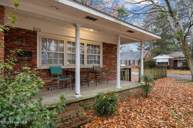 800 Willow Street, Greenville, NC 27858