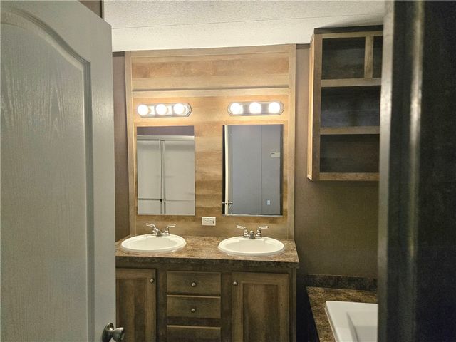 304 S. Moore Street, Caldwell, TX 77836