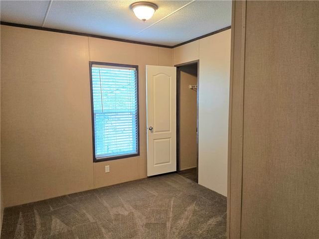 304 S. Moore Street, Caldwell, TX 77836