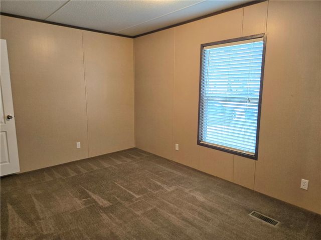 304 S. Moore Street, Caldwell, TX 77836