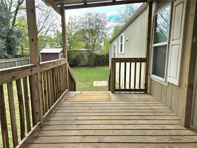 304 S. Moore Street, Caldwell, TX 77836