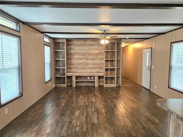 304 S. Moore Street, Caldwell, TX 77836