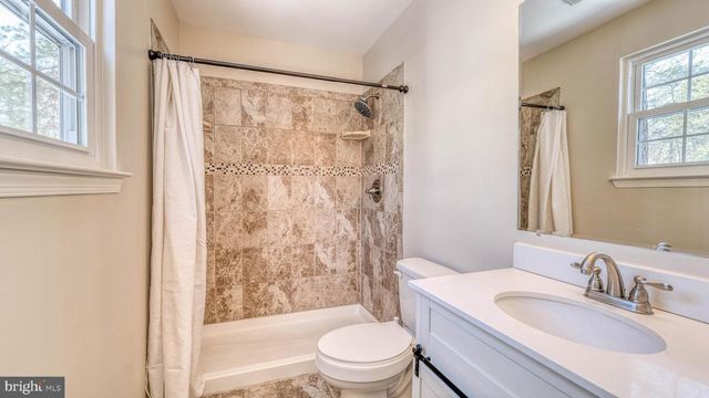 13 FOUR CROWN ROYAL, Marlton, NJ 08053