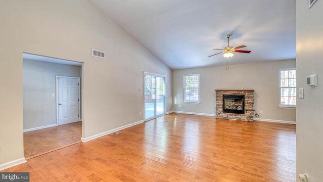 13 FOUR CROWN ROYAL, Marlton, NJ 08053