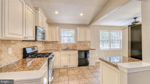 13 FOUR CROWN ROYAL, Marlton, NJ 08053