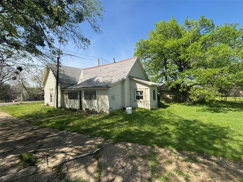 605 N Louisiana Drive, Celina, TX 75009