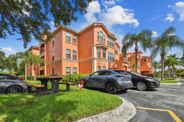 2705 VIA MURANO 116, Clearwater, FL 33764