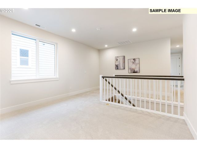 16245 Nw HOLMAN Way L102, Portland, OR 97229