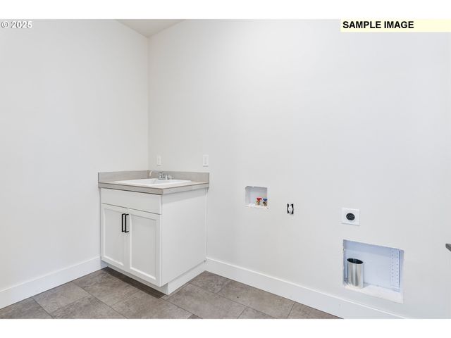 16245 Nw HOLMAN Way L102, Portland, OR 97229