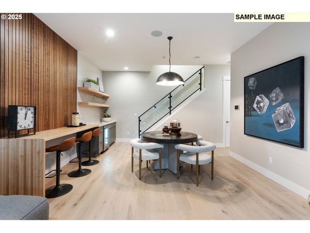 16245 Nw HOLMAN Way L102, Portland, OR 97229