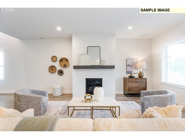 16245 Nw HOLMAN Way L102, Portland, OR 97229