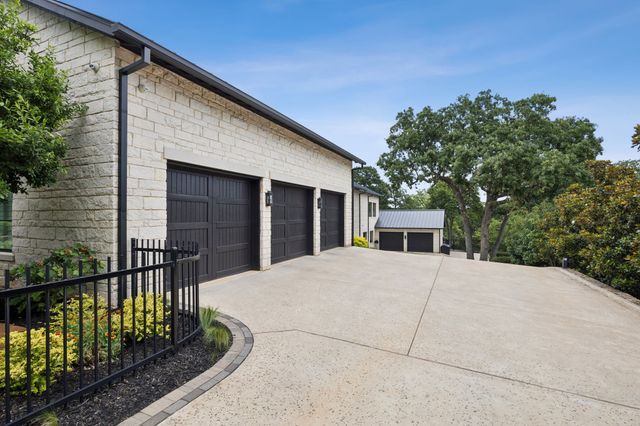 1203 Perdenalas Trail, Westlake, TX 76262