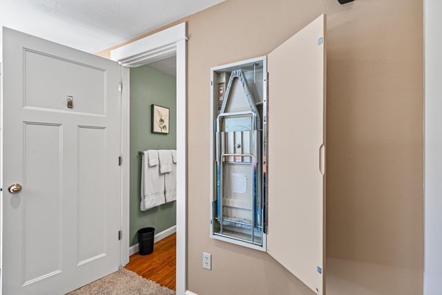 736 Frances Lane, Ashland, OR 97520