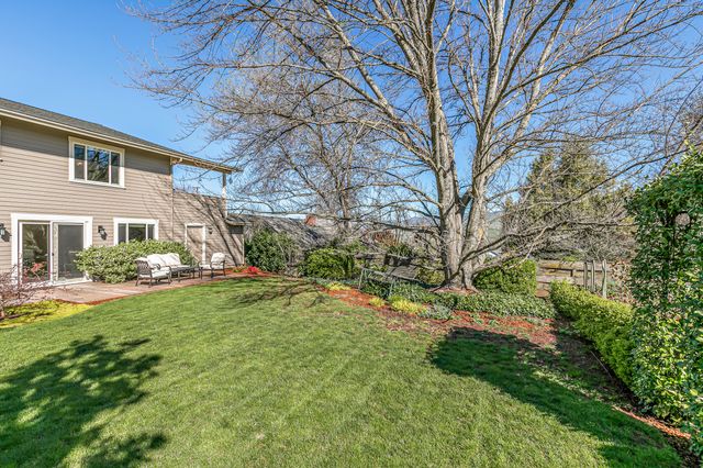 736 Frances Lane, Ashland, OR 97520