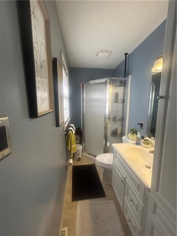 12801 E 49th Terrace, Independence, MO 64055