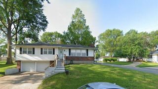 12801 E 49th Terrace, Independence, MO 64055