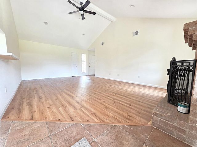 7915 Woodsman Trail, Houston, TX 77040