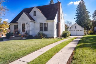 215 North AVENUE, Kewaskum, WI 53040