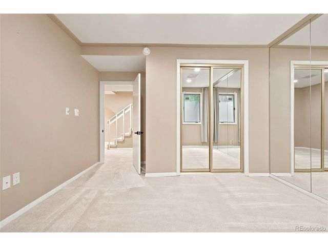 7572 S Rosemary Cir, Englewood, CO 80112