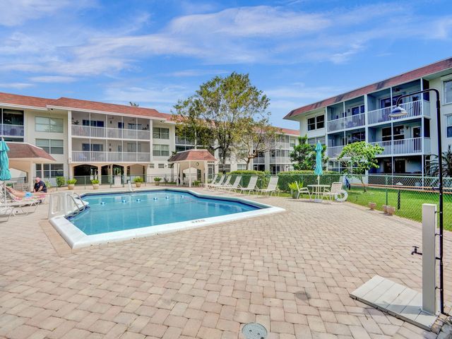 4025 N Federal Highway 126a, Oakland Park, FL 33308