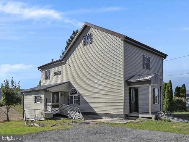 722 E MOUNTAIN RD, Hegins, PA 17938