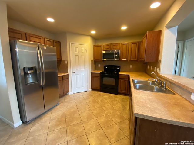 10714 Ranchland Fox, San Antonio, TX 78245
