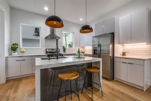 2714 N Carroll Avenue 102, Dallas, TX 75204