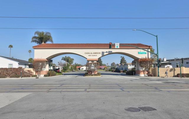 1085 Tasman Drive, Sunnyvale, CA 94089