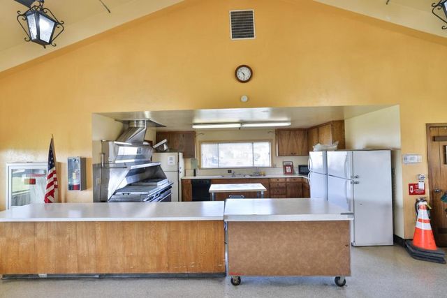 1085 Tasman Drive, Sunnyvale, CA 94089