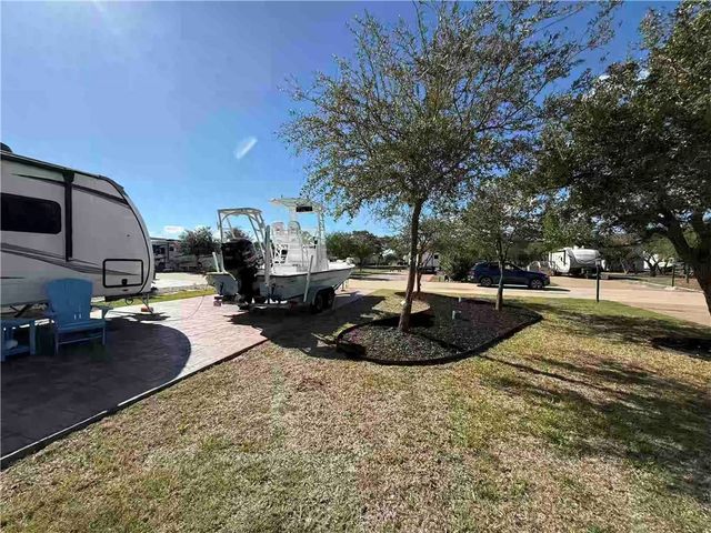 26 Augusta Circle, Aransas Pass, TX 78336