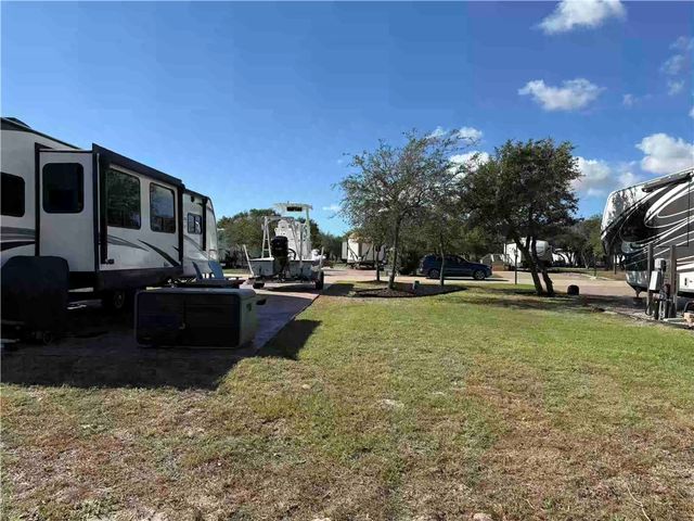 26 Augusta Circle, Aransas Pass, TX 78336