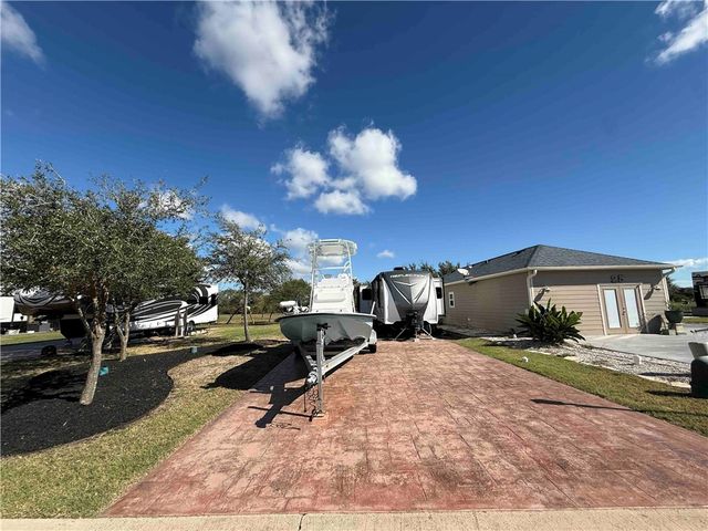 26 Augusta Circle, Aransas Pass, TX 78336
