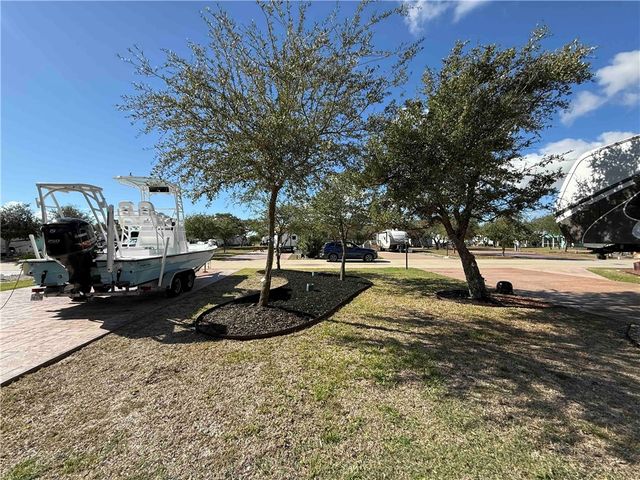 26 Augusta Circle, Aransas Pass, TX 78336