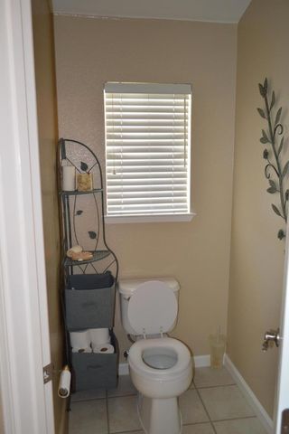 1121 Cypress Street, Hollister, CA 95023